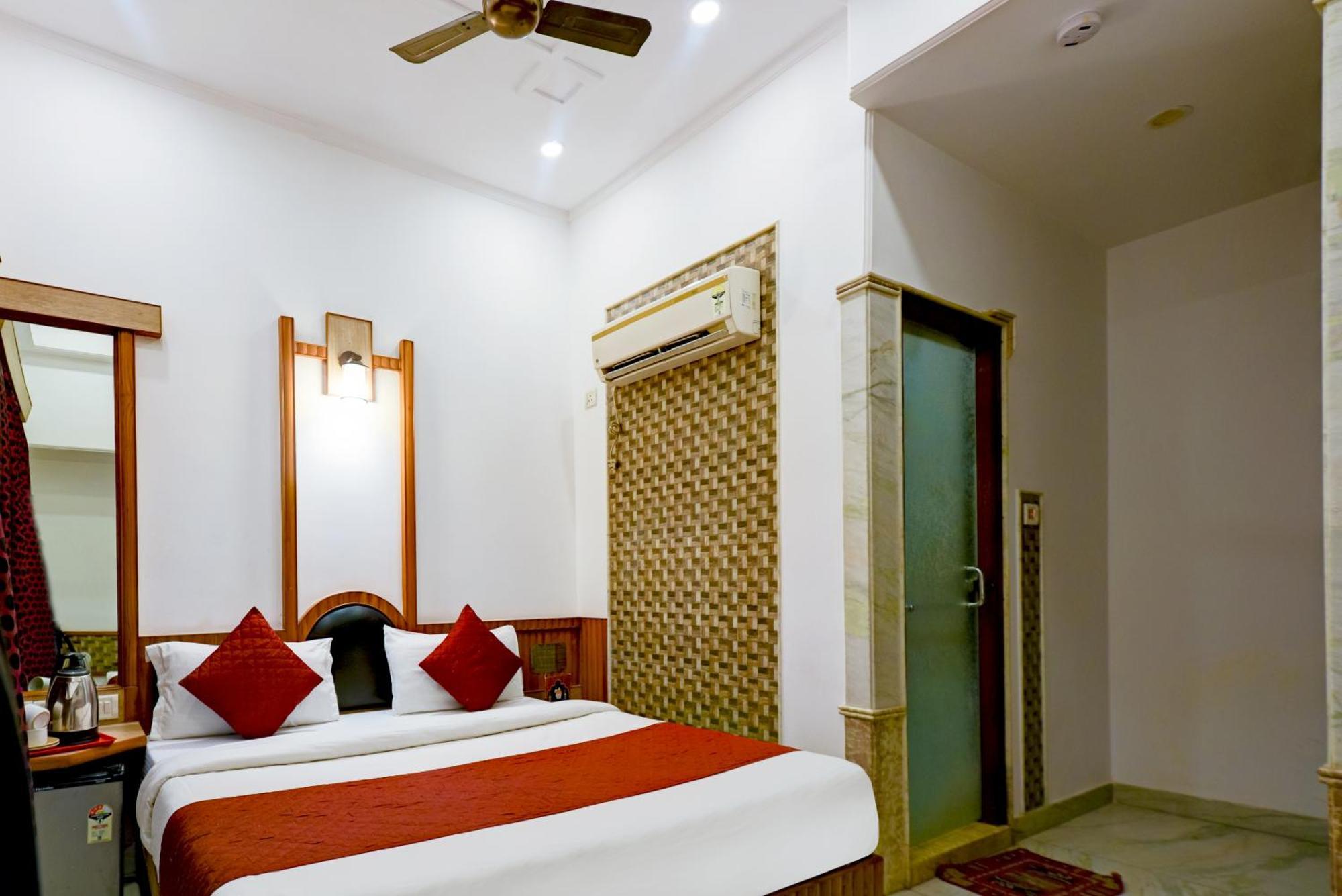 The Natraj Yes Please -New Delhi Otel Dış mekan fotoğraf
