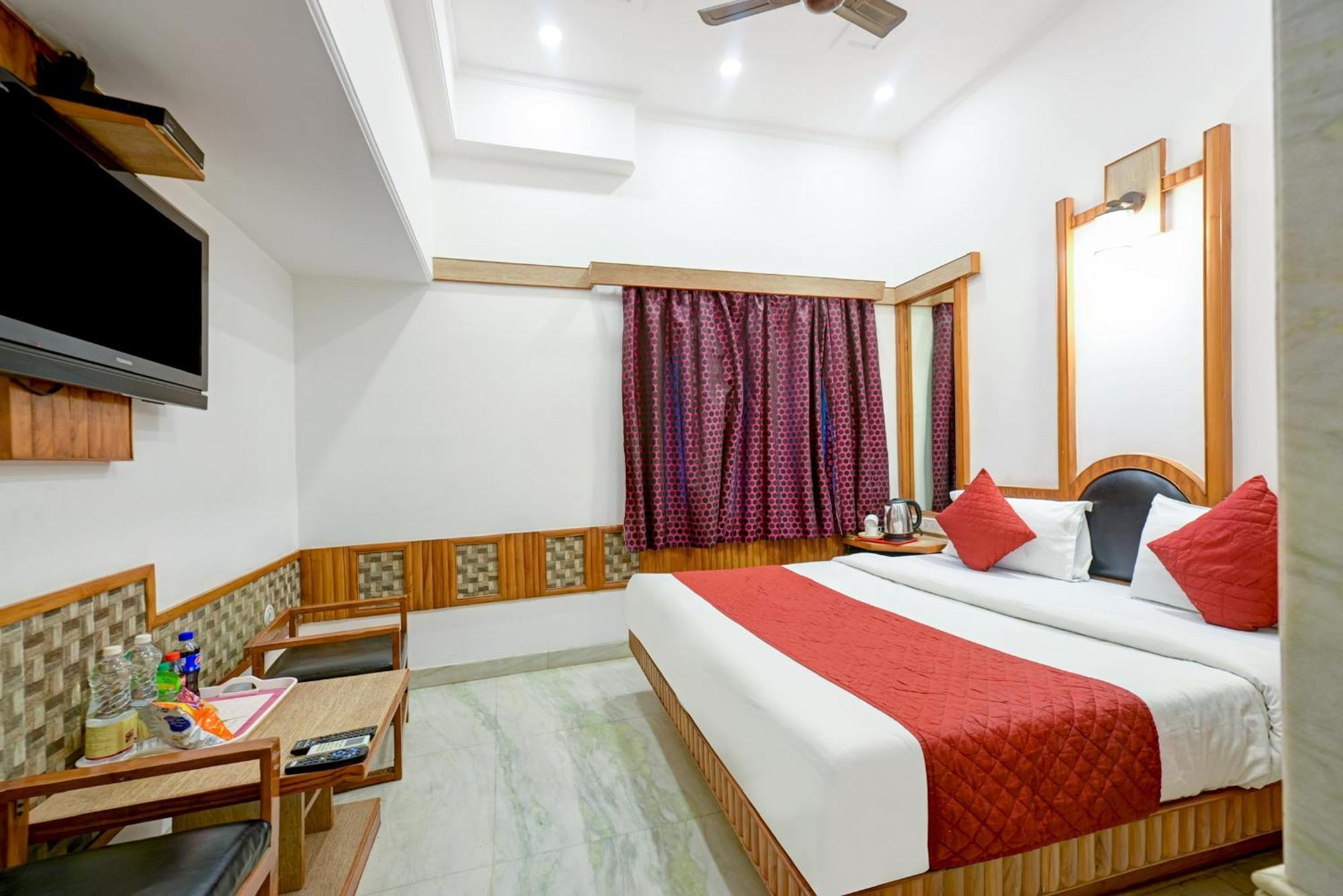 The Natraj Yes Please -New Delhi Otel Dış mekan fotoğraf
