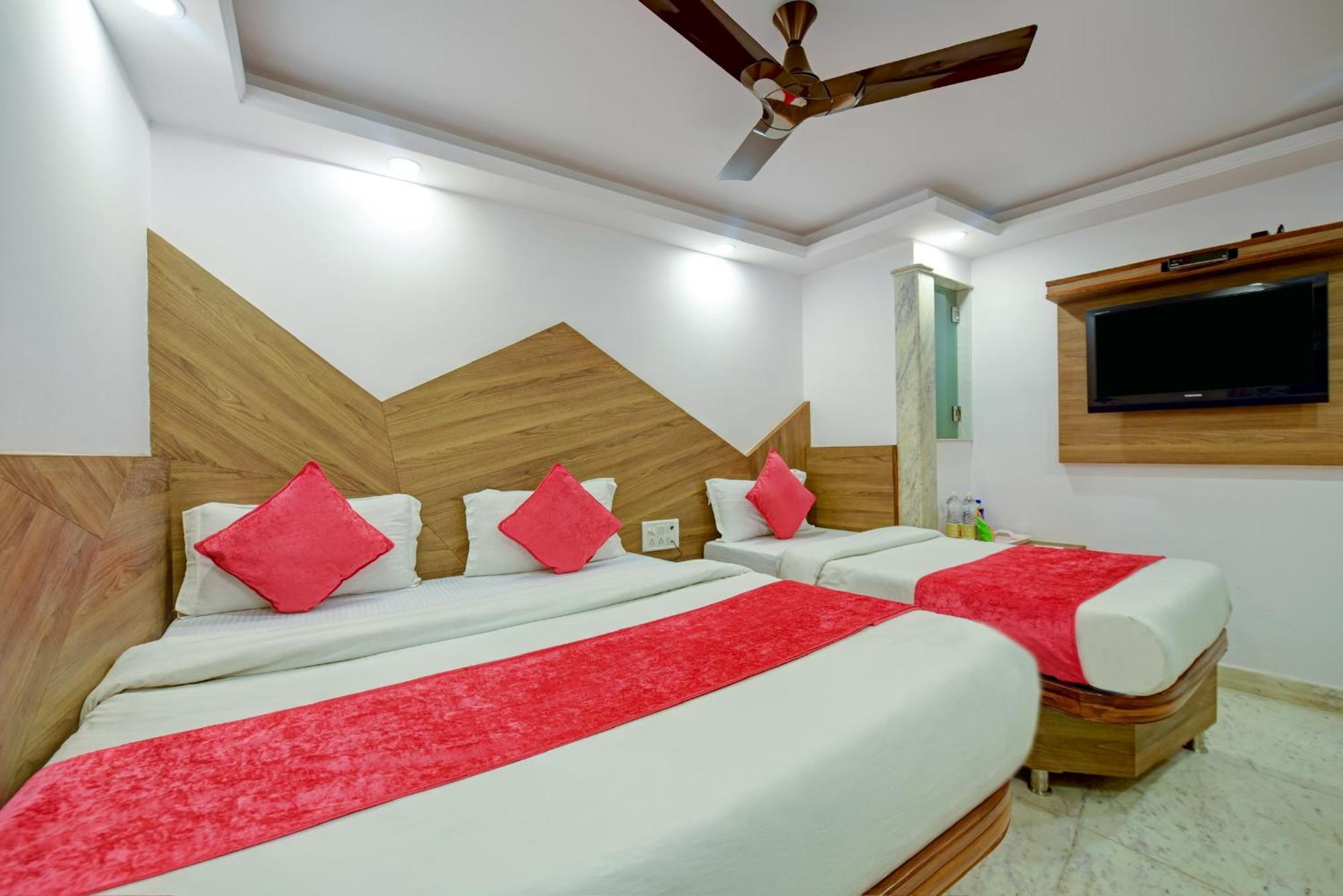 The Natraj Yes Please -New Delhi Otel Dış mekan fotoğraf